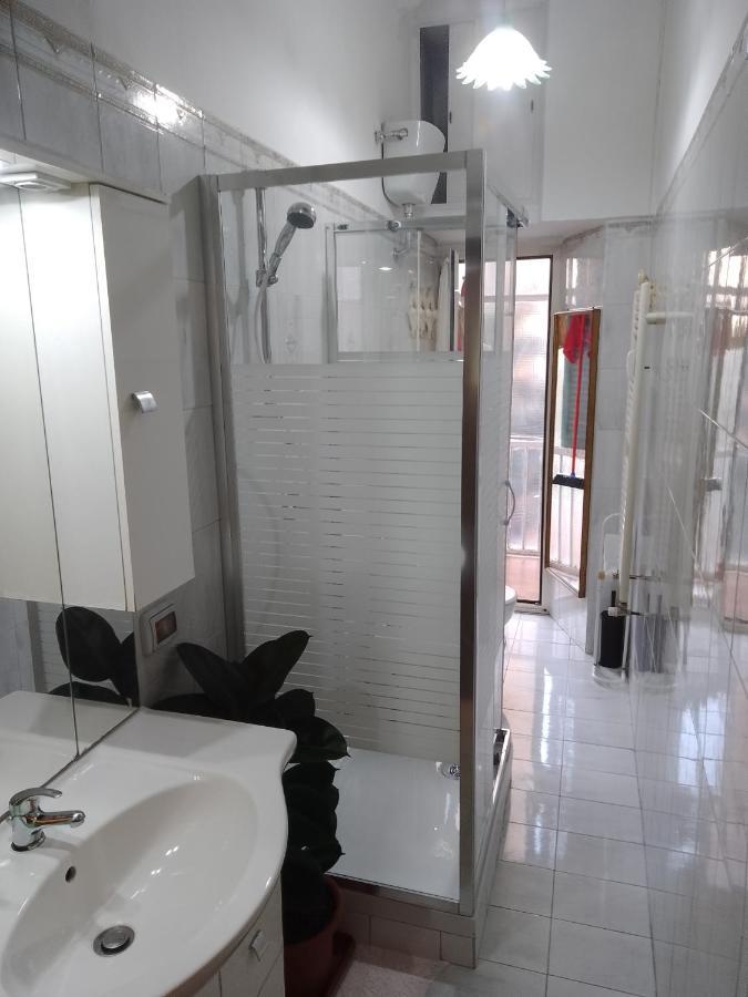 Casa Vacanza Home Sweet Home Di Fatha Roma Ngoại thất bức ảnh