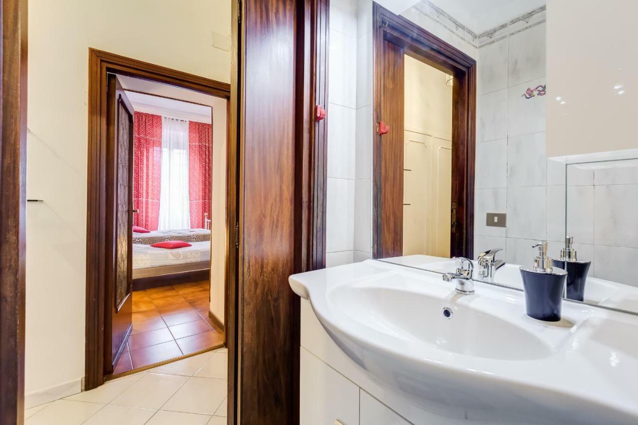 Casa Vacanza Home Sweet Home Di Fatha Roma Ngoại thất bức ảnh