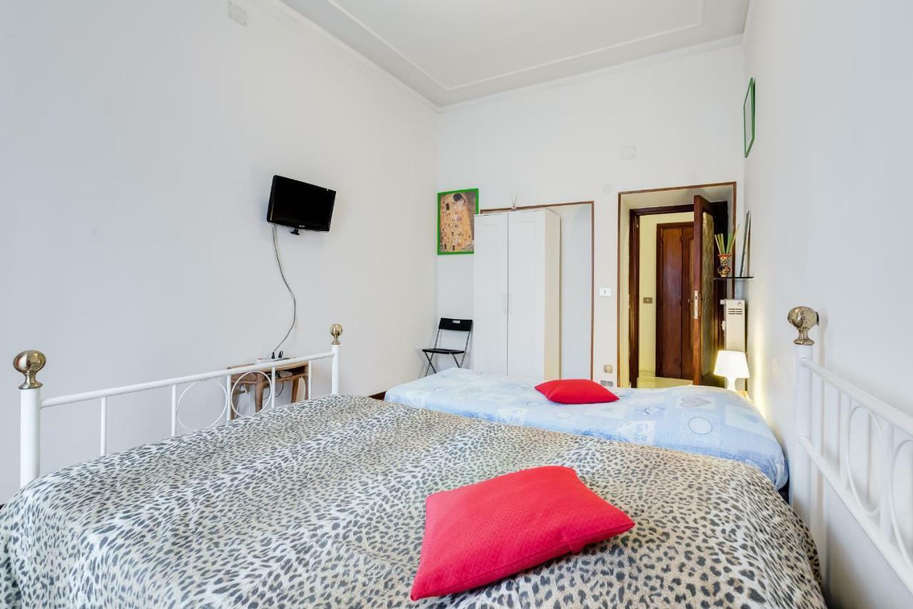 Casa Vacanza Home Sweet Home Di Fatha Roma Ngoại thất bức ảnh
